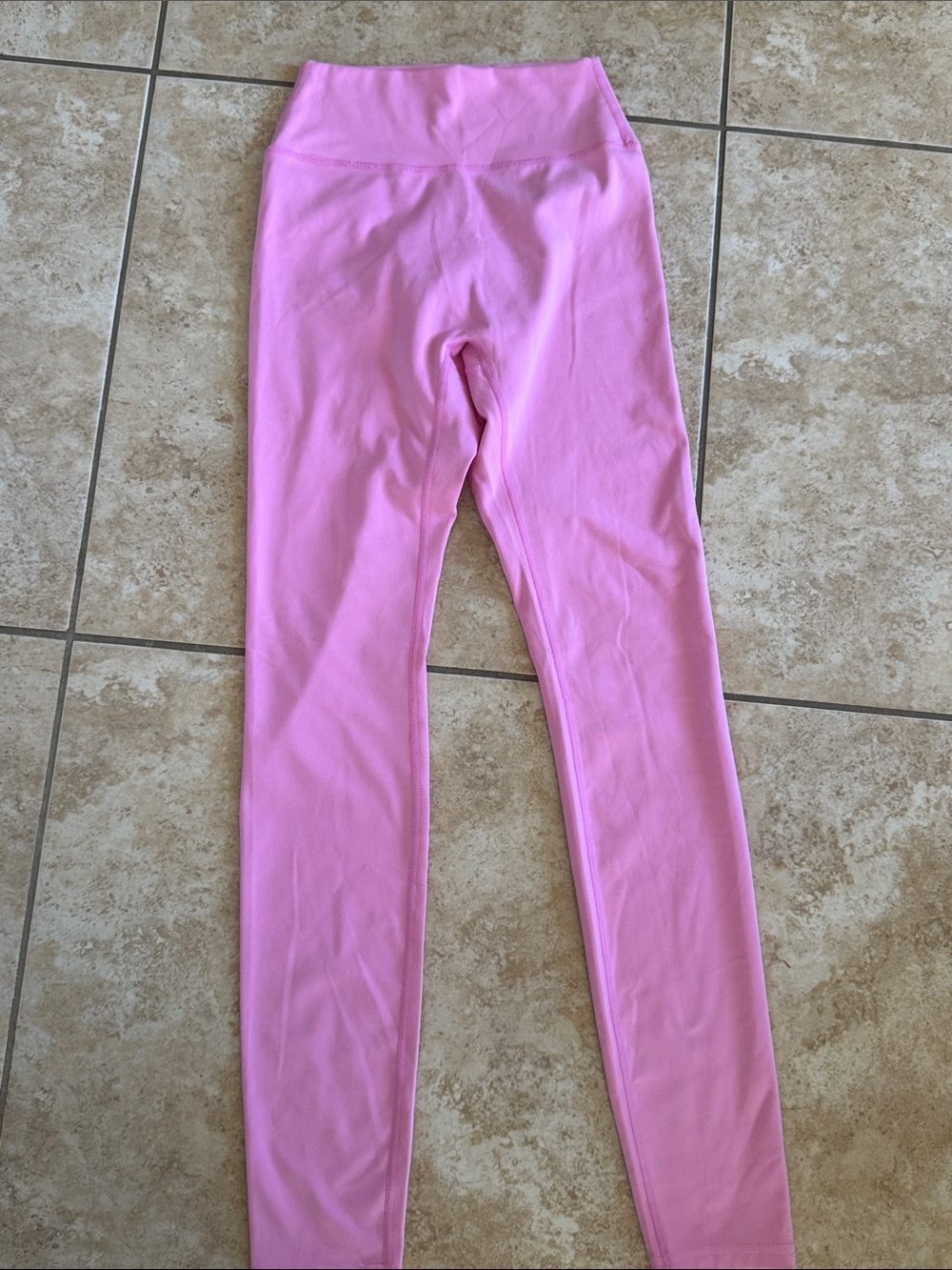 Women’s pink leggings - size small